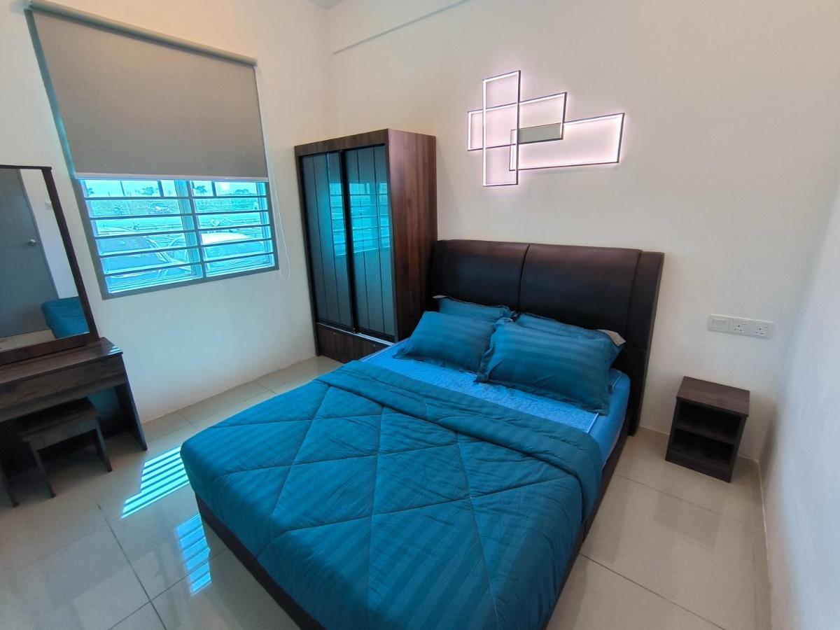 Naufal Bandar Sri Sendayan Ground Floor Pangsapuri Seremban
